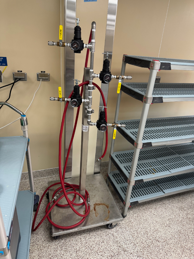 Image of Air Manifold w/ Regulators